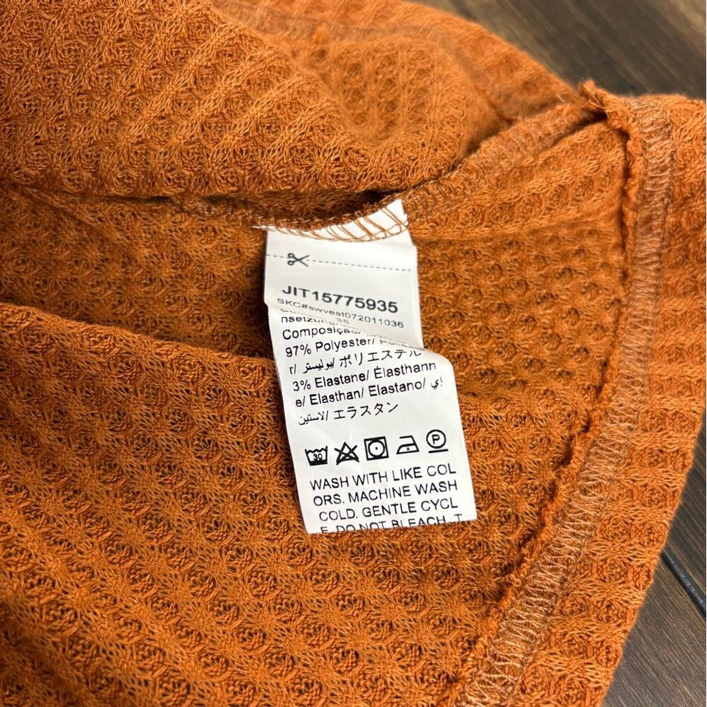 NWT Rust Orange Ribbed Crop Top, Baby Doll, Ruffle Hem Y2K Thin Straps Bella - Picture 6 of 11